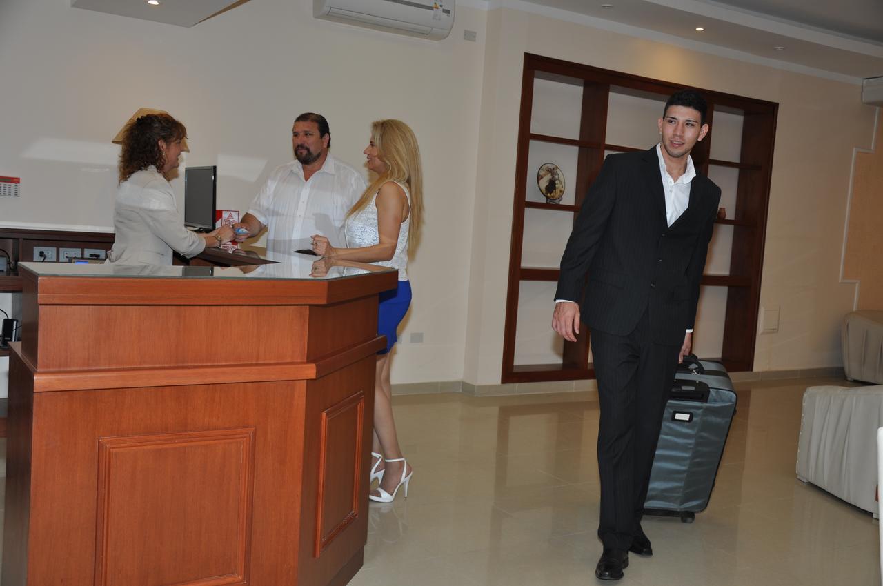 Realnoa Hotel Tartagal 외부 사진